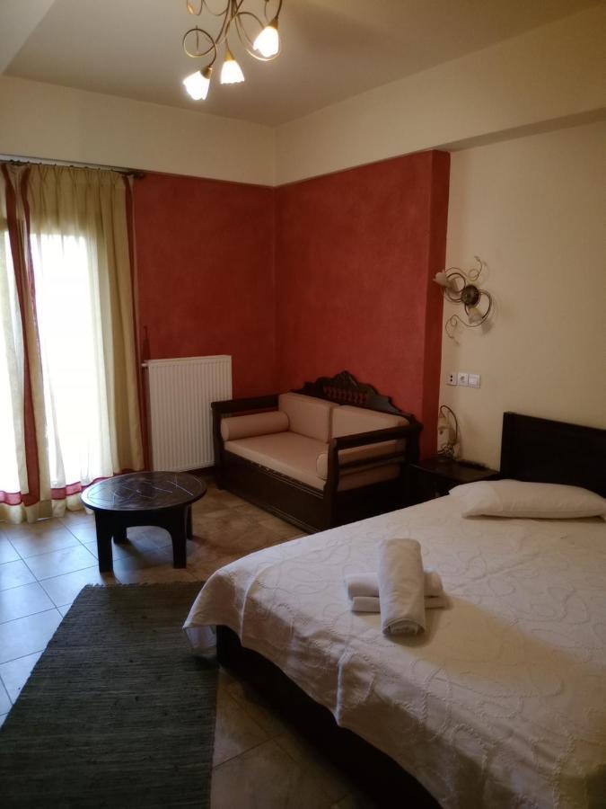 Hotel Erotas Agios Dimitrios  Ngoại thất bức ảnh