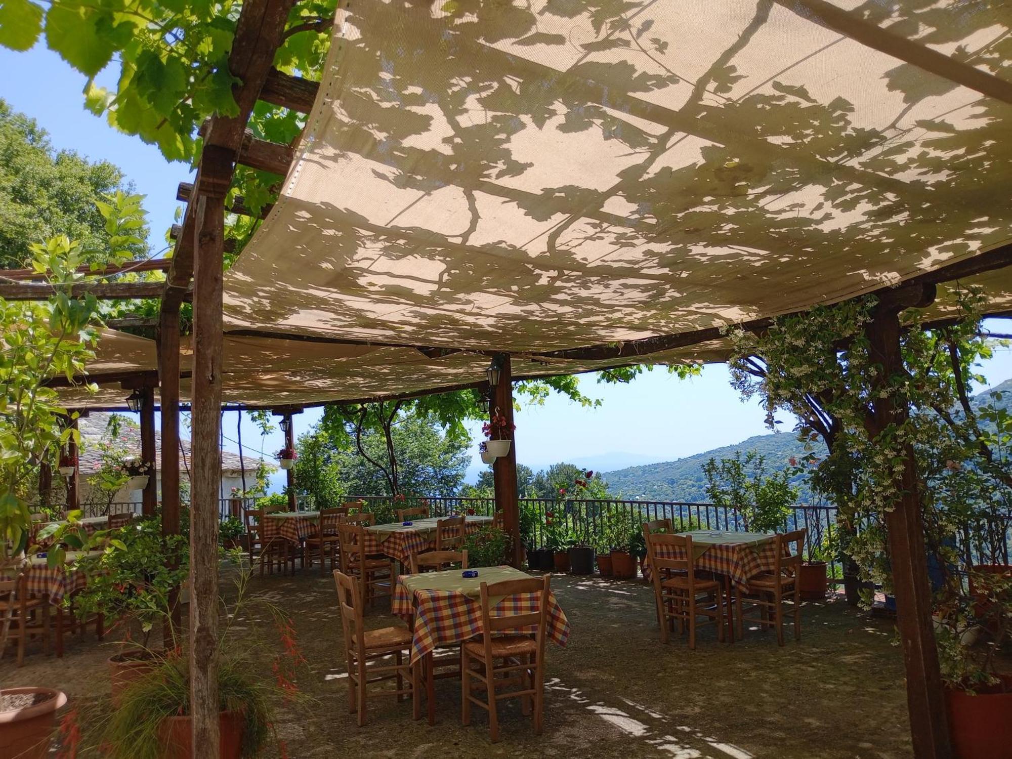 Hotel Erotas Agios Dimitrios  Ngoại thất bức ảnh