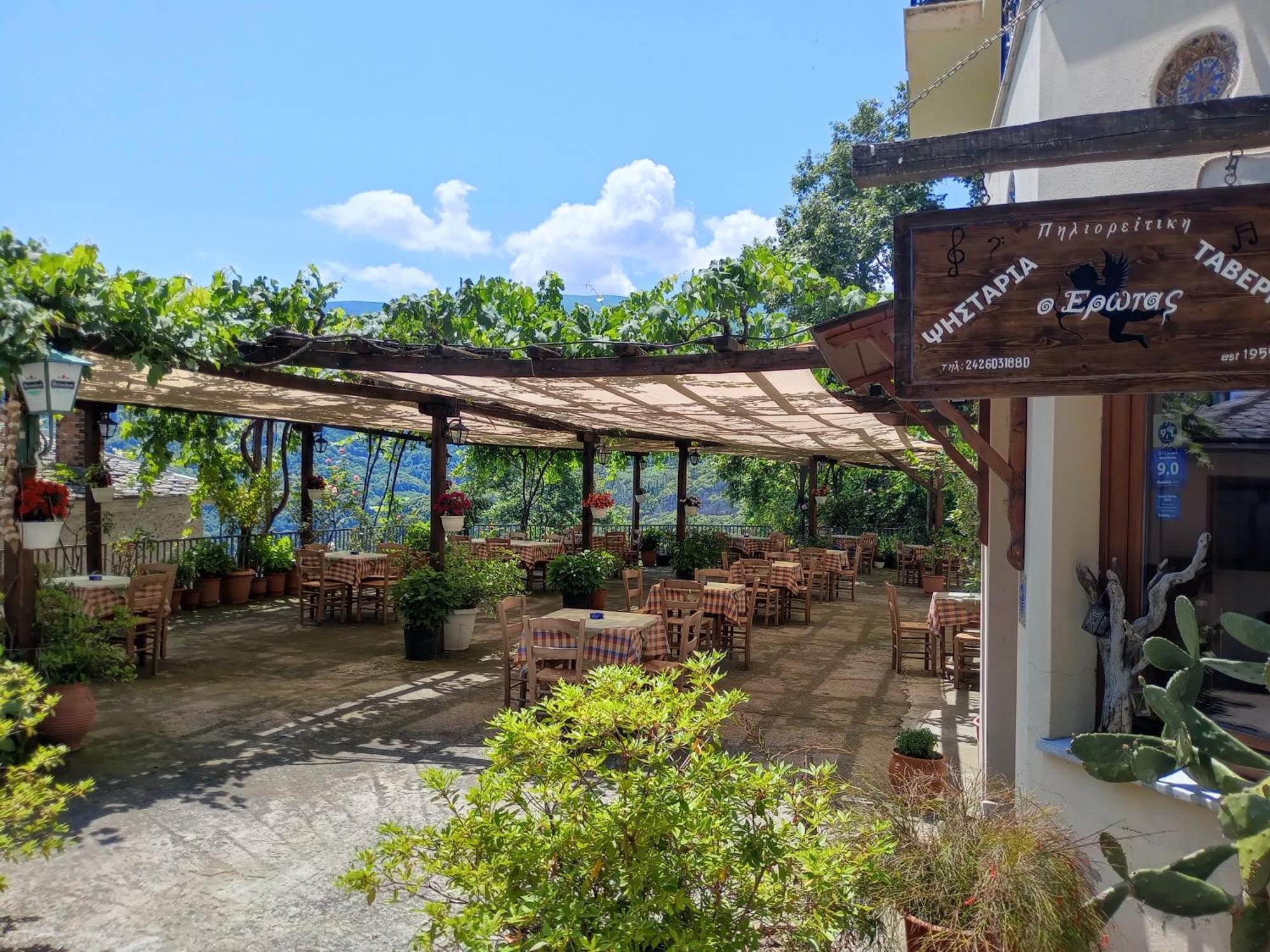 Hotel Erotas Agios Dimitrios  Ngoại thất bức ảnh