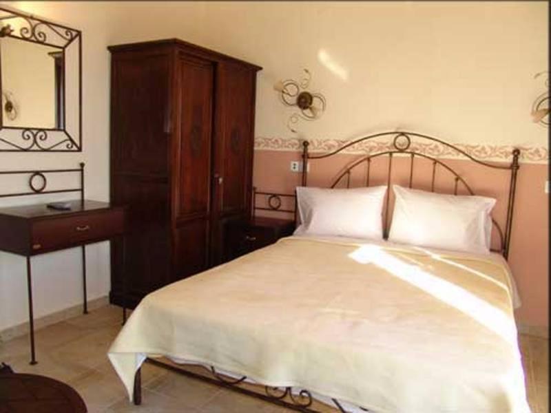 Hotel Erotas Agios Dimitrios  Ngoại thất bức ảnh