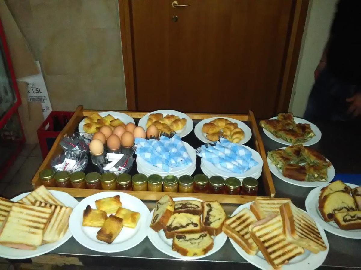 Hotel Erotas Agios Dimitrios  Ngoại thất bức ảnh